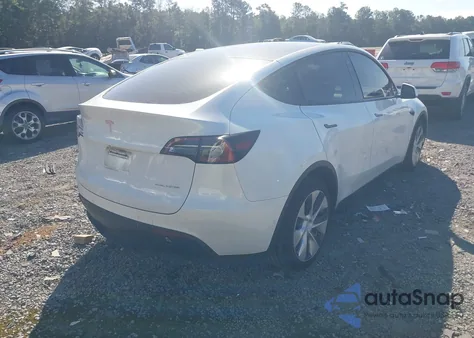 2021 Tesla Model Y Long Range Dual Motor All-Wheel Drive from USA, damaged, VIN 5YJYGDEE2MF211167